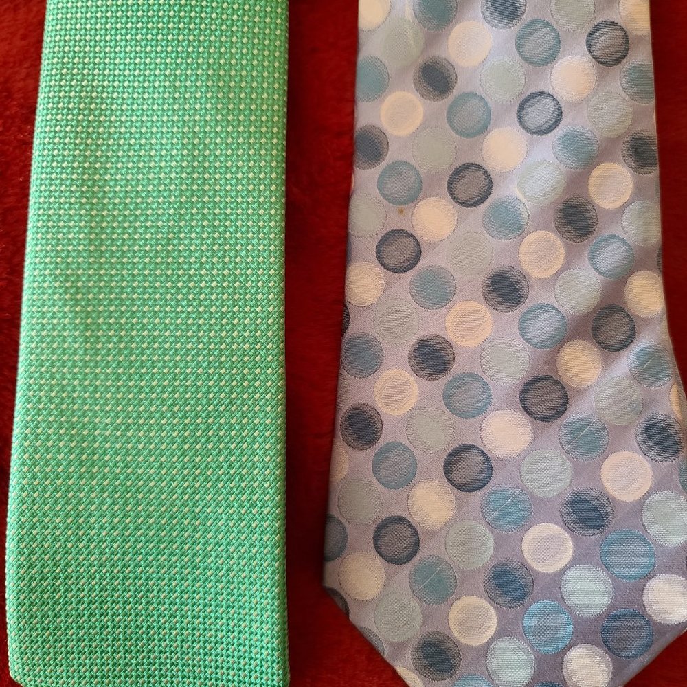 4 Ties - image 2